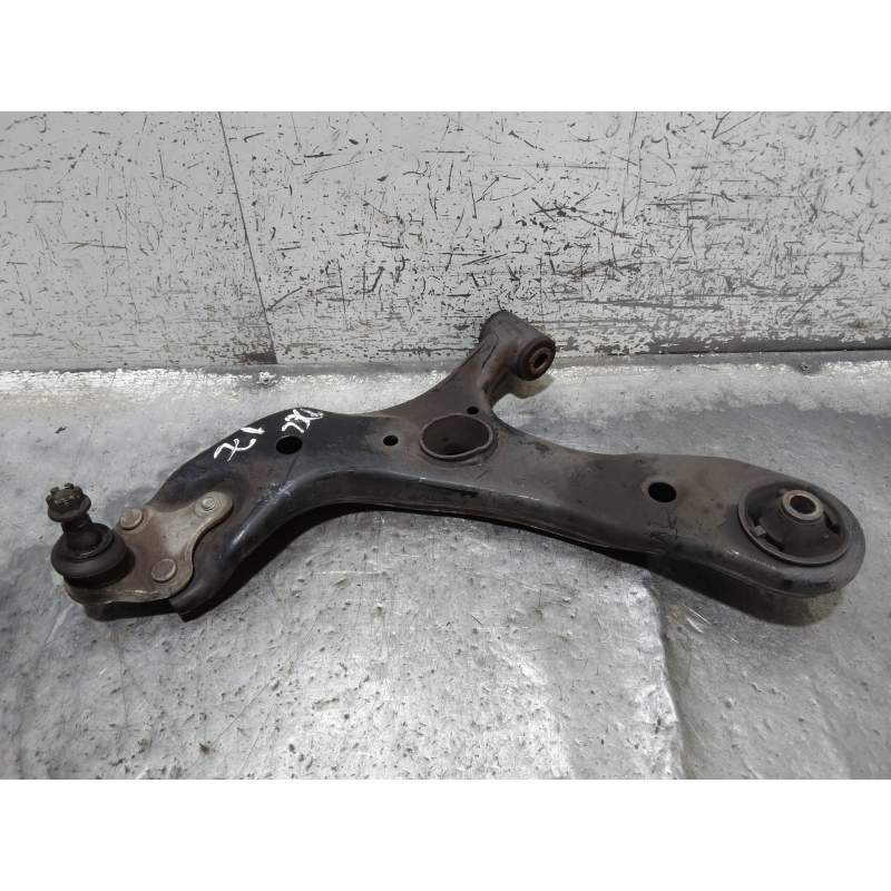 Recambio de brazo suspension inferior delantero izquierdo para toyota prius+ advance referencia OEM IAM  18G 2015