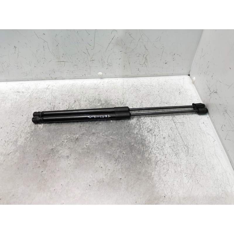 Recambio de amortiguadores maletero / porton para audi a4 avant (8w5) sport edition quattro referencia OEM IAM 8W9827552C 862332