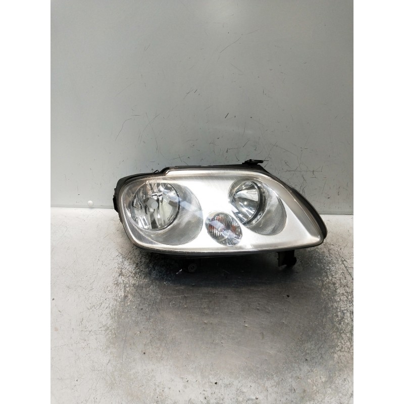 Recambio de faro derecho para volkswagen caddy ka/kb (2k) referencia OEM IAM 2K0941006B VER FOTOS PATILLA ROTA