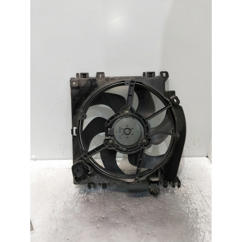 Recambio de electroventilador para nissan micra (k12e) referencia OEM IAM 1831442016 1831717016D 