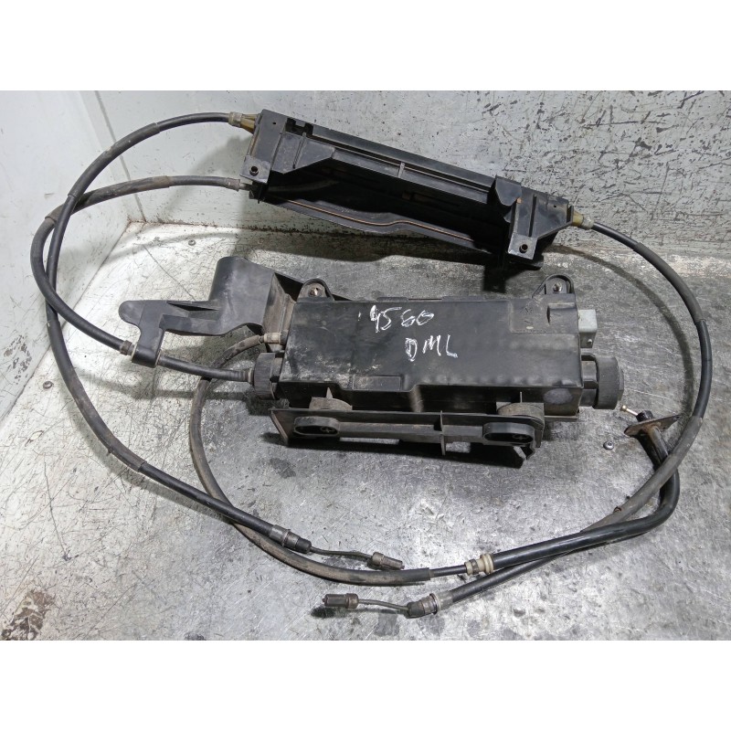 Recambio de freno de mano electrico para renault scenic ii referencia OEM IAM 8200418647  