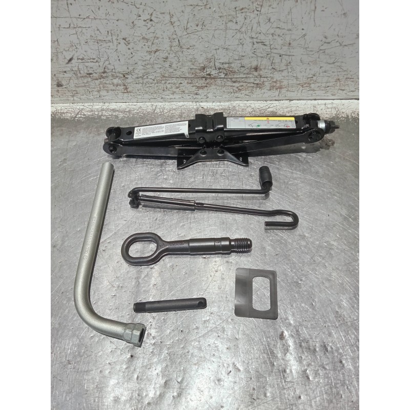 Recambio de gato para audi a3 sedán (8vm) referencia OEM IAM 8V0011031  