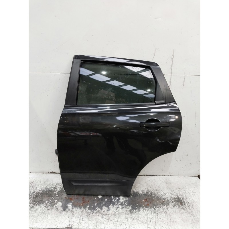 Recambio de puerta trasera izquierda para nissan qashqai (j10) referencia OEM IAM  VER FOTOS PUERTA RAYADA 5P