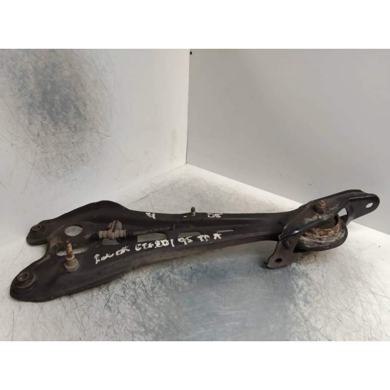 Recambio de brazo suspension inferior trasero derecho para mg serie 600 (rh) 620 si referencia OEM IAM   