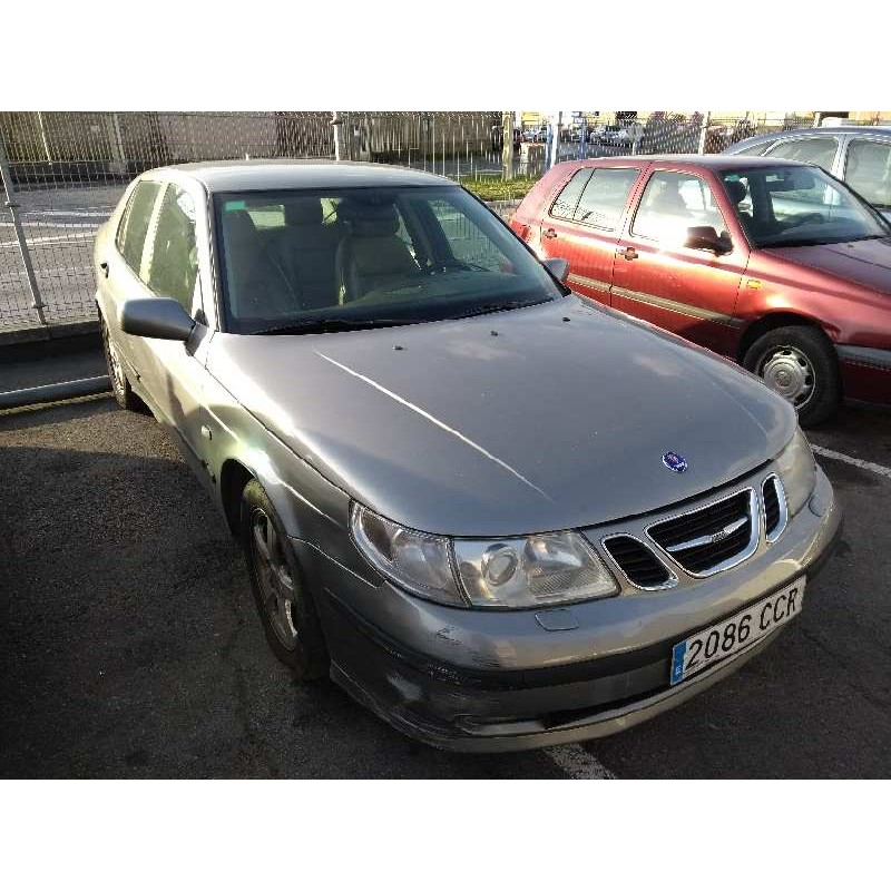 saab 9-5 berlina del año 2002