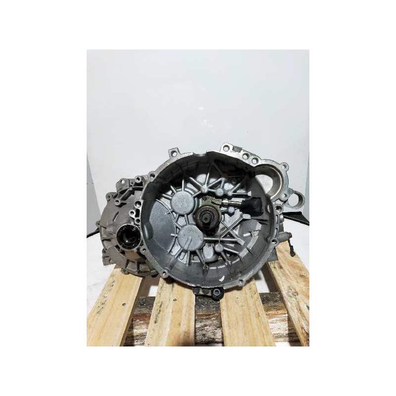 Recambio de caja cambios para volvo c70 coupe 2.4 referencia OEM IAM P9482037 M56H T107046