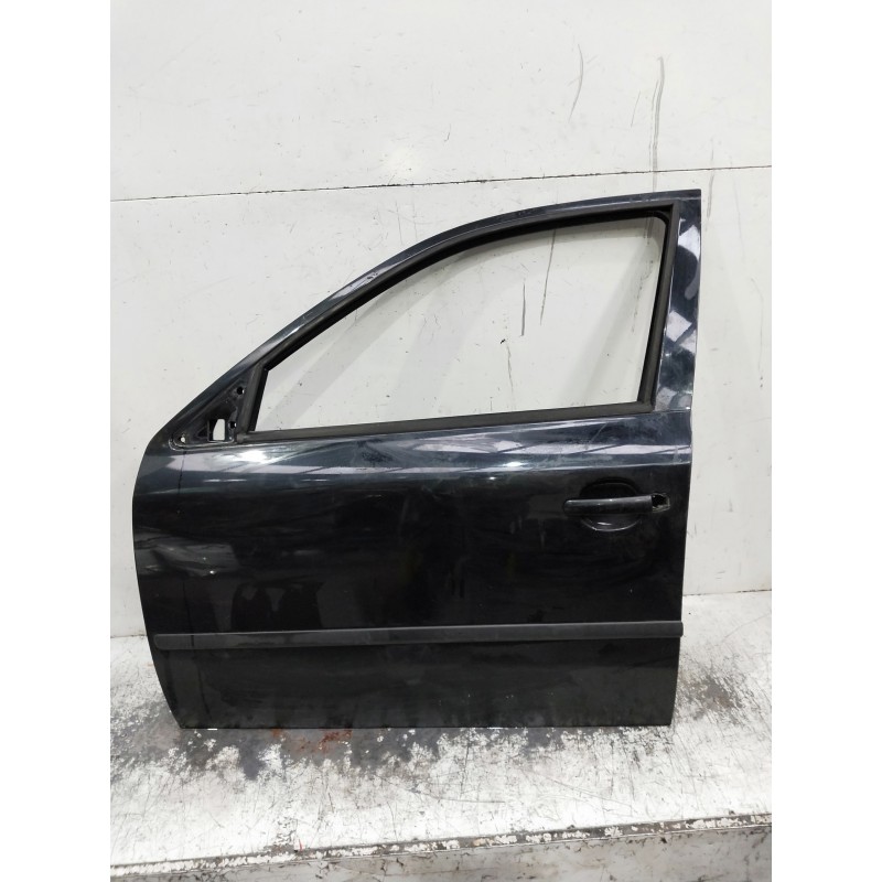 Recambio de puerta delantera izquierda para skoda octavia combi (1u5) referencia OEM IAM   5P