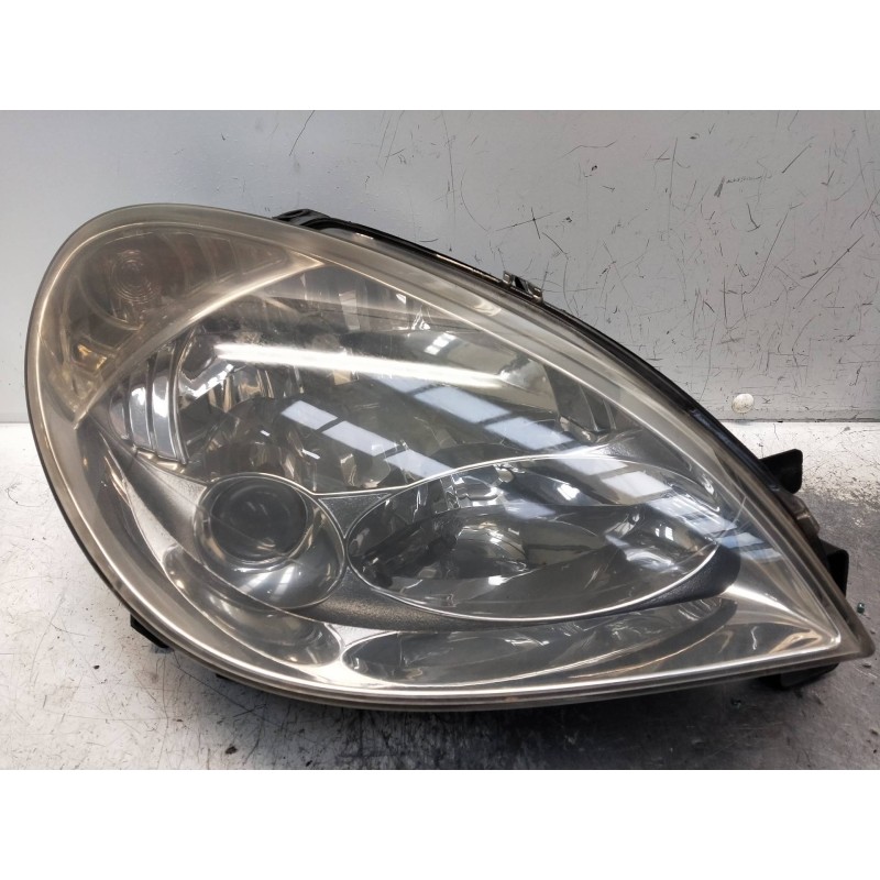 Recambio de faro derecho para citroen xsara berlina referencia OEM IAM 9637082480  2001