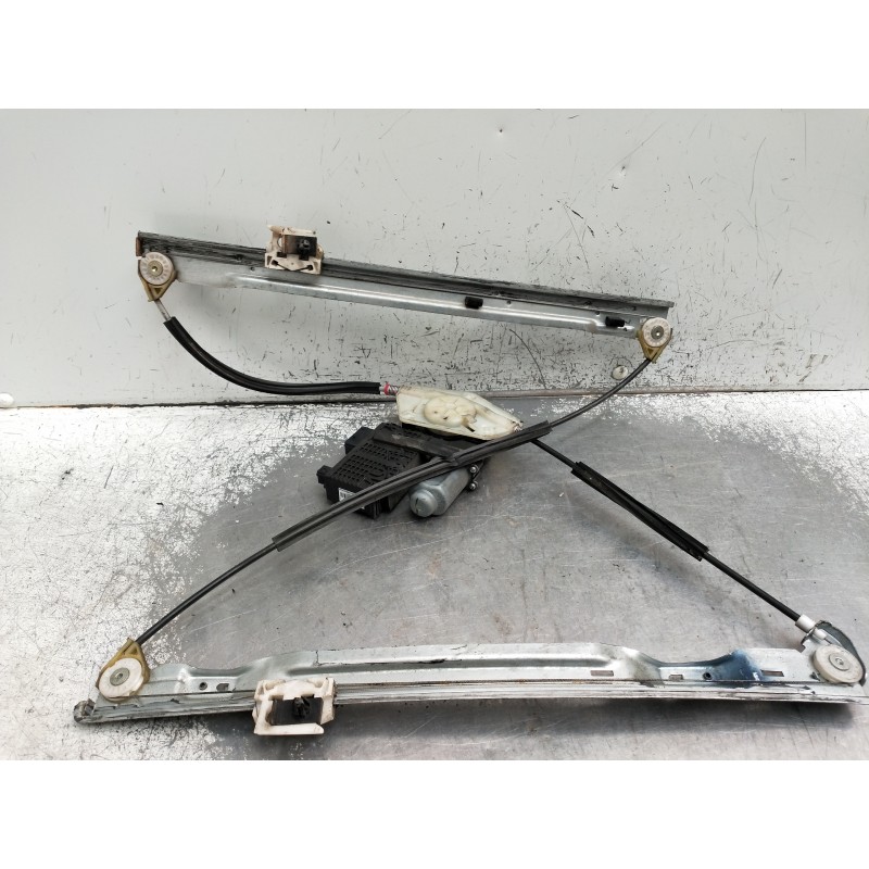 Recambio de elevalunas delantero izquierdo para citroen c4 picasso referencia OEM IAM 9674032780 400963F 5P