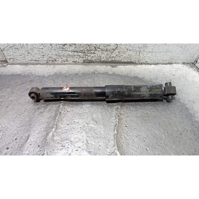 Recambio de amortiguador trasero izquierdo para nissan x-trail (t32) acenta referencia OEM IAM 562104CB0D  
