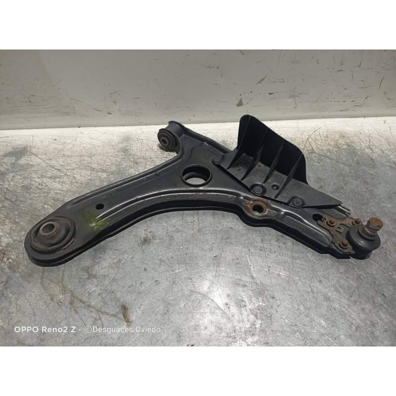 Recambio de brazo suspension inferior delantero derecho para volkswagen vento (1h2) gl referencia OEM IAM  18G 1991