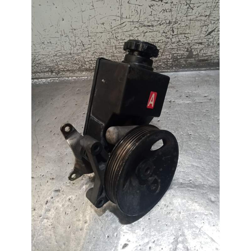 Recambio de bomba direccion para ssangyong rodius i 2.7 xdi referencia OEM IAM  27XDI 2005