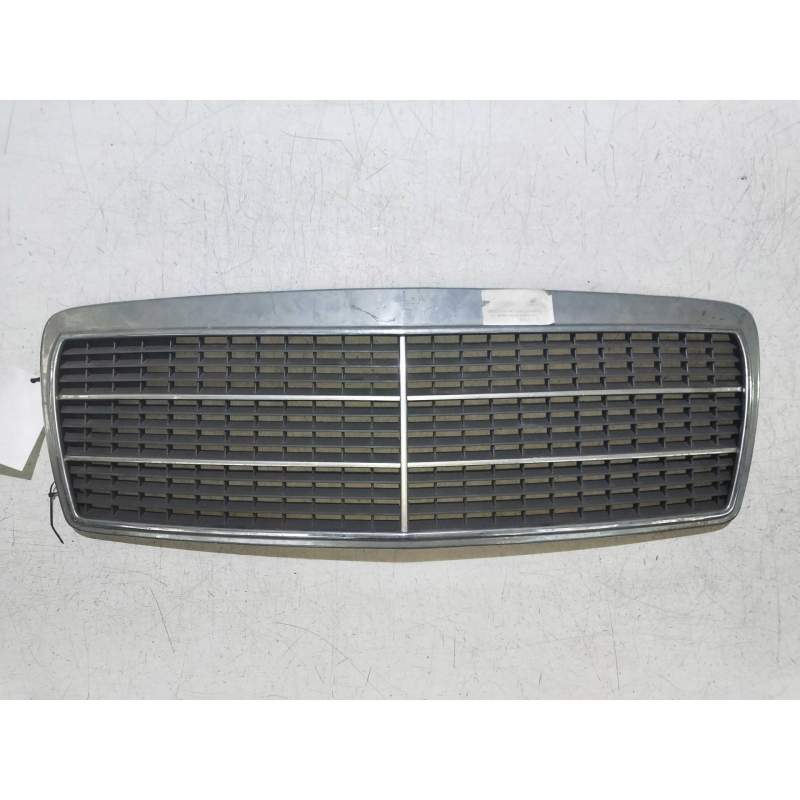 Recambio de rejilla delantera para mercedes-benz clase e (w210) berlina diesel 3.0 diesel cat referencia OEM IAM   