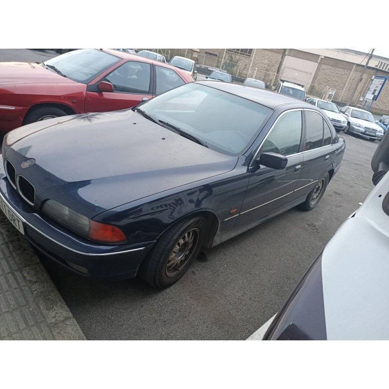 bmw serie 5 berlina (e39) del año 2000