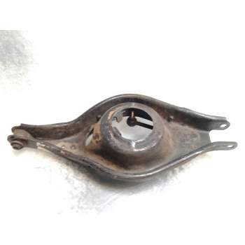 BRAZO SUSPENSION SUPERIOR TRASERO DERECHO 