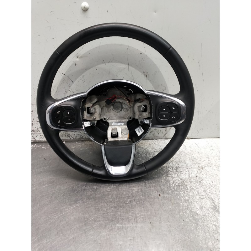 Recambio de volante para fiat 500 312 1.0 hybrid referencia OEM IAM 562231100071 735712562 