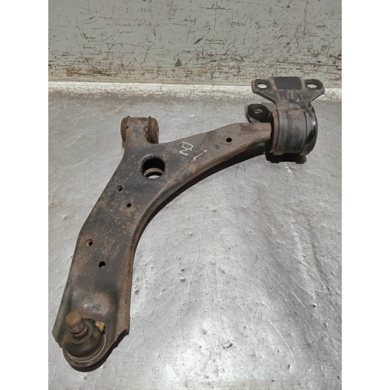 Recambio de brazo suspension inferior delantero izquierdo para mazda 3 lim. (bl) referencia OEM IAM   