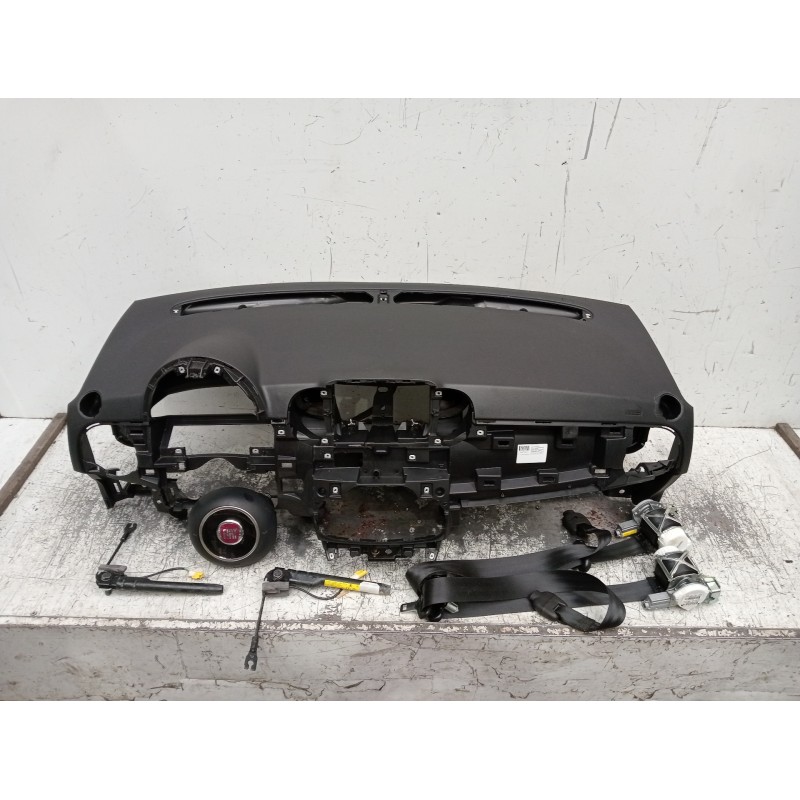 Recambio de kit airbag para fiat 500 312 1.0 hybrid referencia OEM IAM 61924331H  VER FOTOS