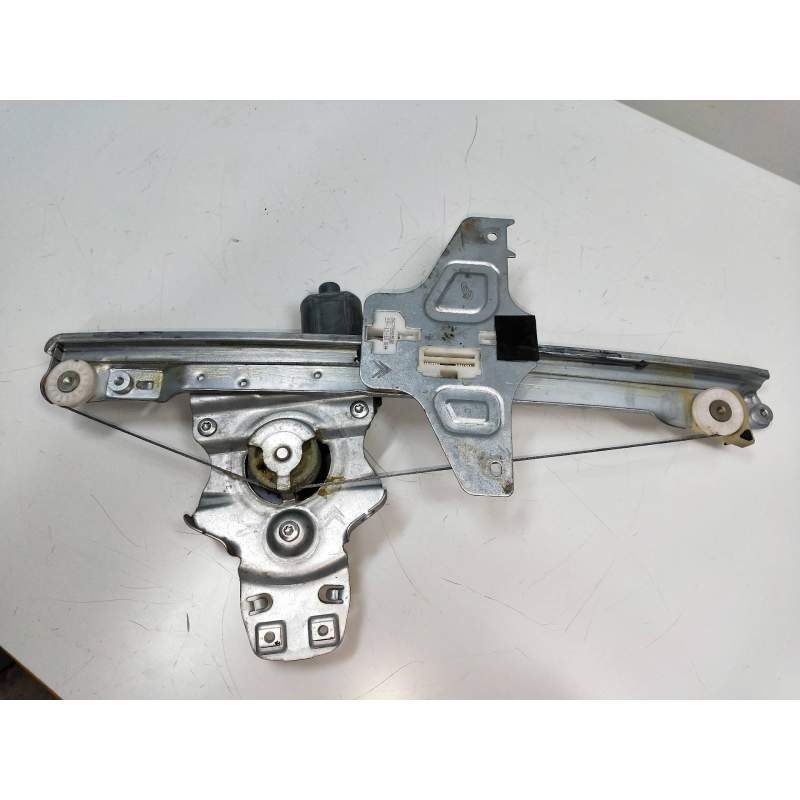 Recambio de elevalunas trasero derecho para citroën c5 berlina referencia OEM IAM 0130822750 128000851 5P