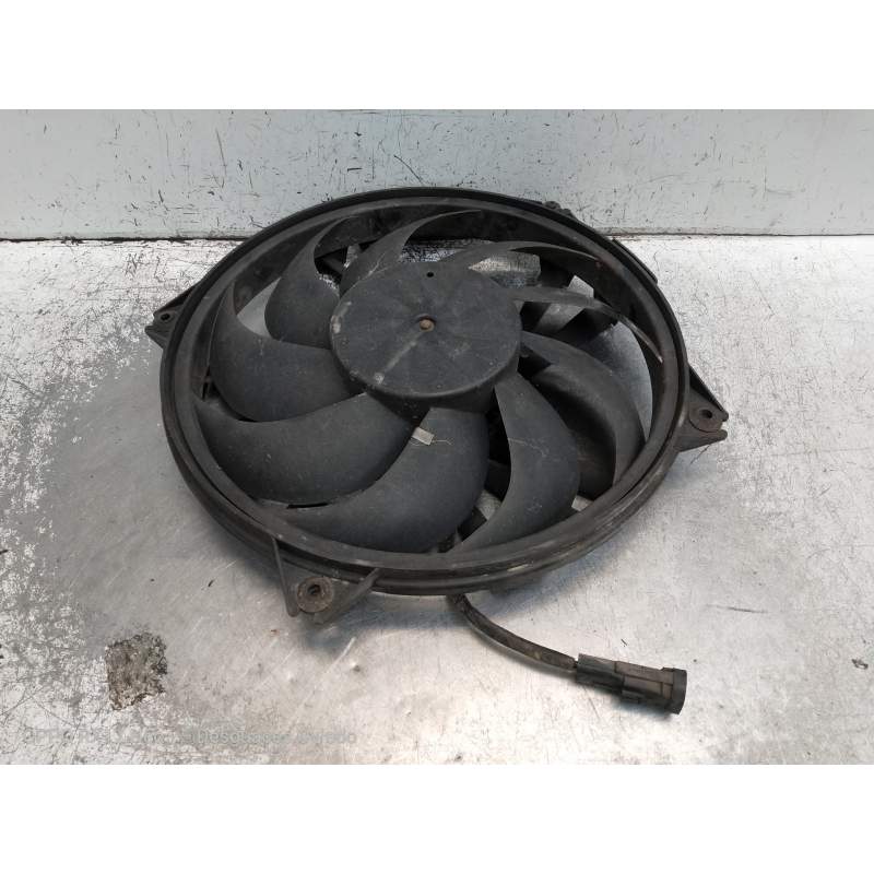 Recambio de electroventilador para citroën xsara berlina 1.9 d sx referencia OEM IAM  19D 2001
