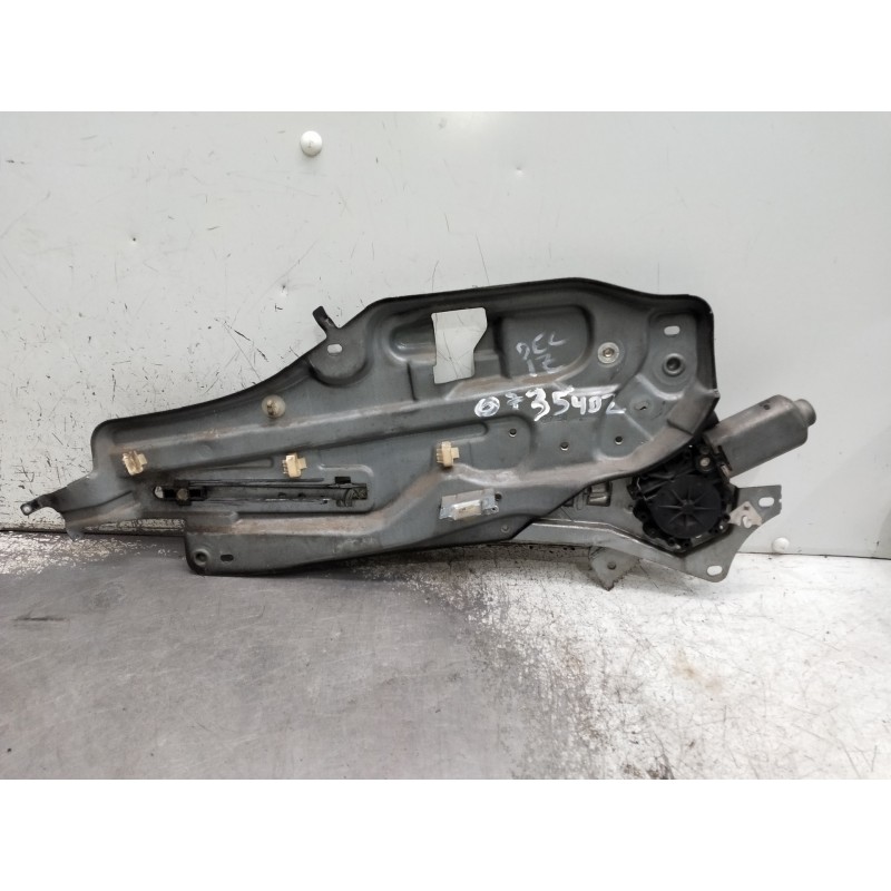 Recambio de elevalunas delantero izquierdo para renault laguna (b56) referencia OEM IAM 400370A  5P