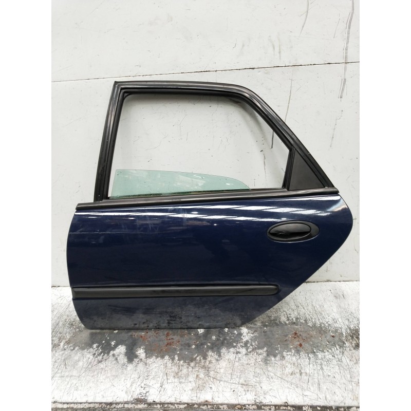 Recambio de puerta trasera izquierda para renault laguna (b56) 2.2 dt rxe referencia OEM IAM   5P