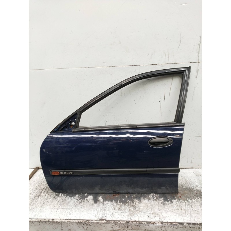 Recambio de puerta delantera izquierda para renault laguna (b56) 2.2 dt rxe referencia OEM IAM   5P