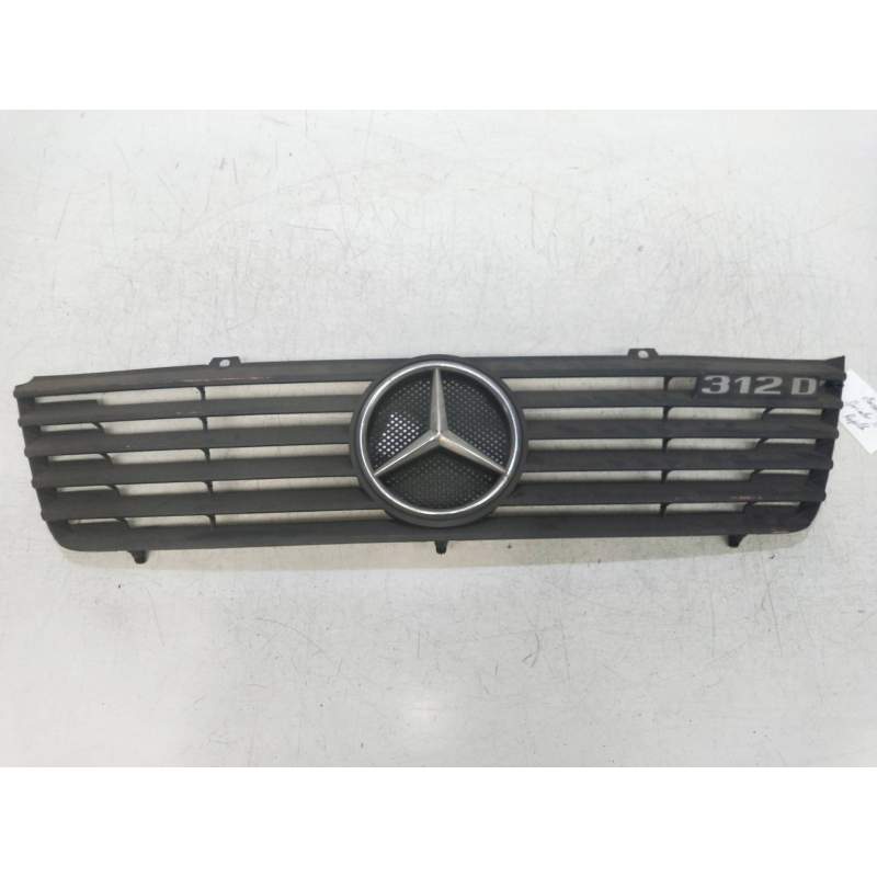 Recambio de rejilla delantera para mercedes-benz sprinter (w901,w904) caja cerr. 312 d (903.461-462) referencia OEM IAM   