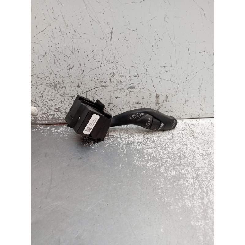 Recambio de mando limpia para ford c-max 1.0 ecoboost cat referencia OEM IAM AV6T17A553AD  2010