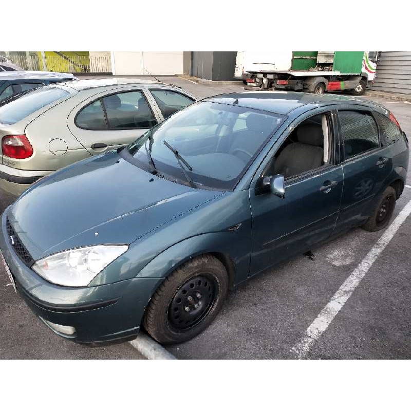 ford focus berlina (cak) del año 2003