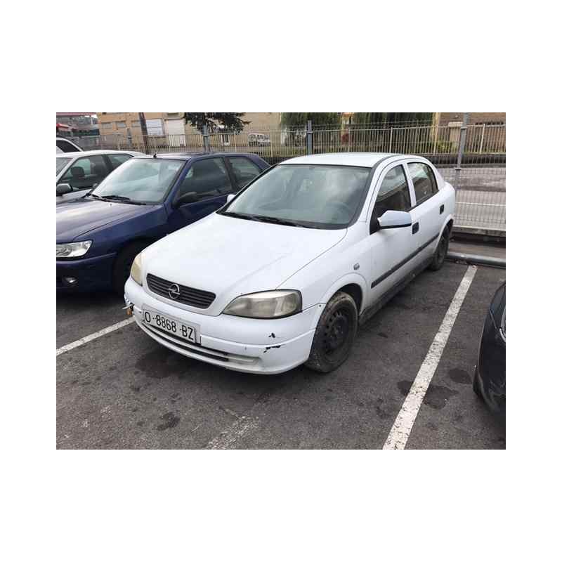 opel astra g berlina del año 1998