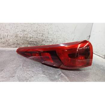 PILOTO TRASERO IZQUIERDO 92401F10 