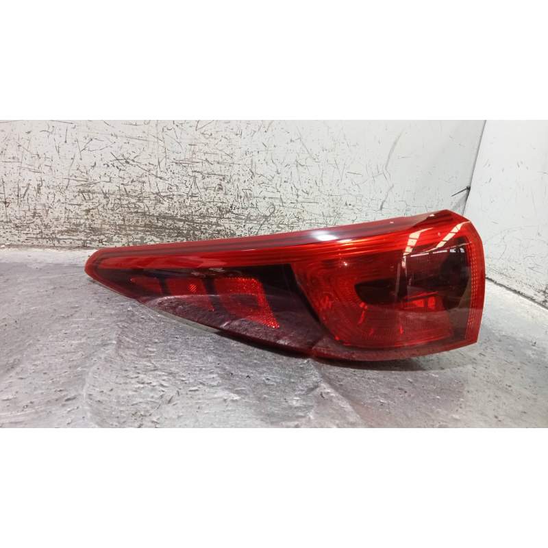 Recambio de piloto trasero izquierdo para kia sportage business 2wd referencia OEM IAM 92401F10  