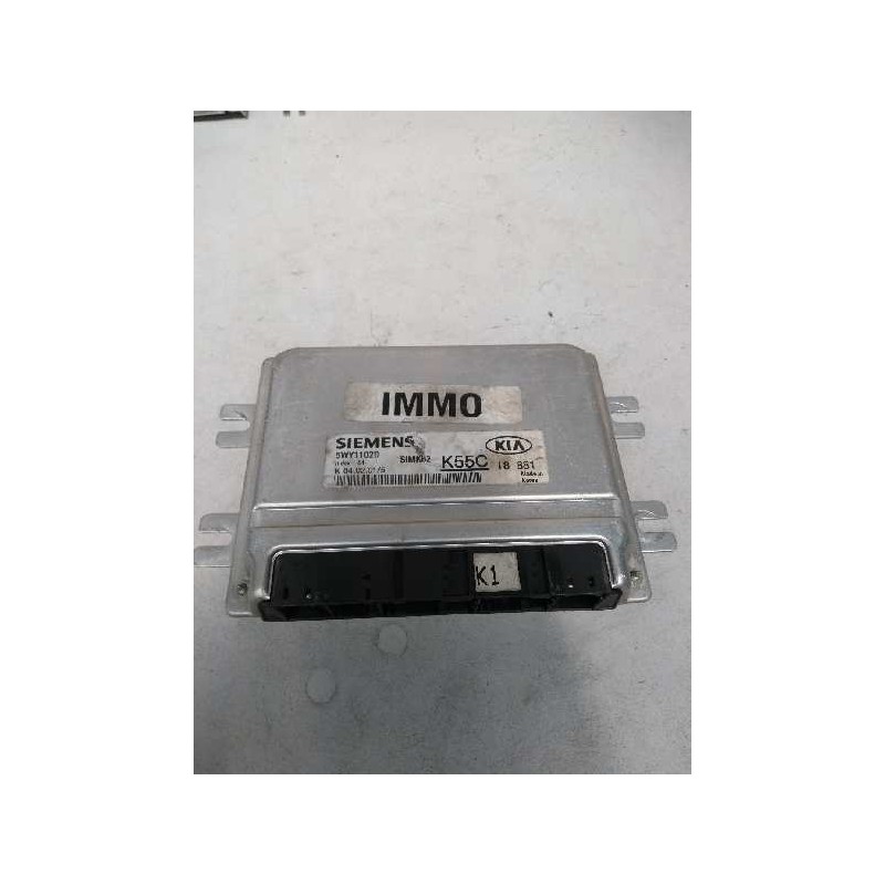 Recambio de centralita motor uce para kia carnival 2.5 referencia OEM IAM 5WY1102D K55C 18881 SIMK62