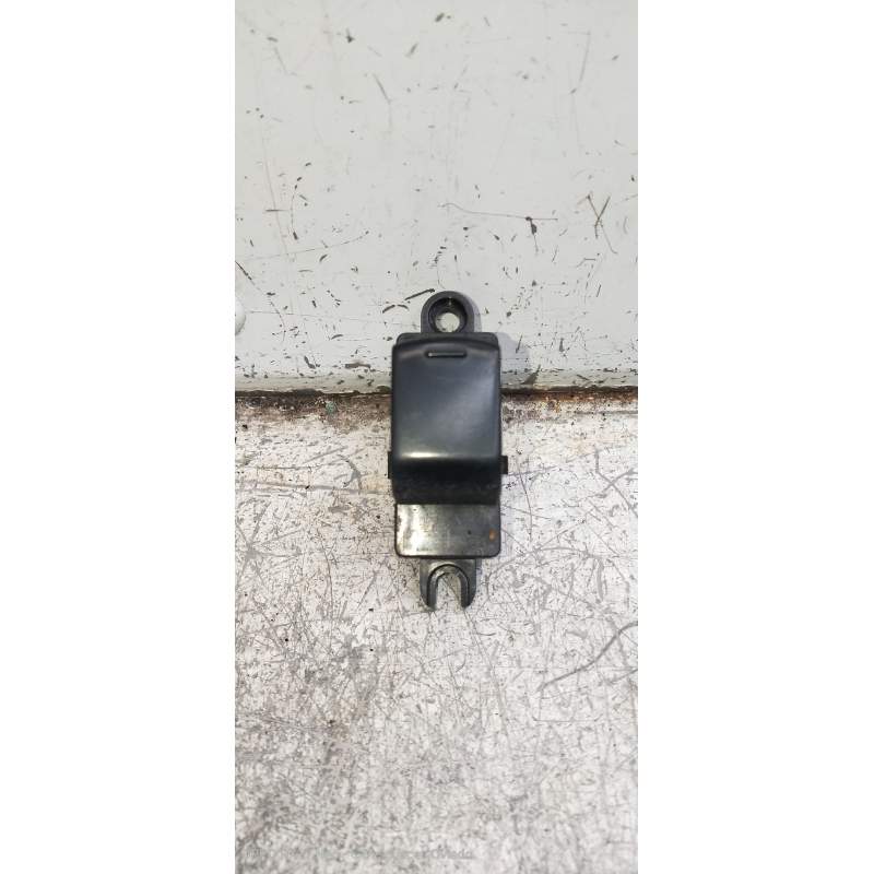 Recambio de mando elevalunas delantero derecho para nissan tiida (c11x/sc11x) acenta referencia OEM IAM   5P