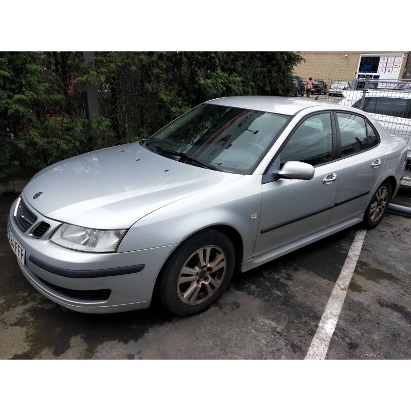 saab 9-3 berlina del año 2006