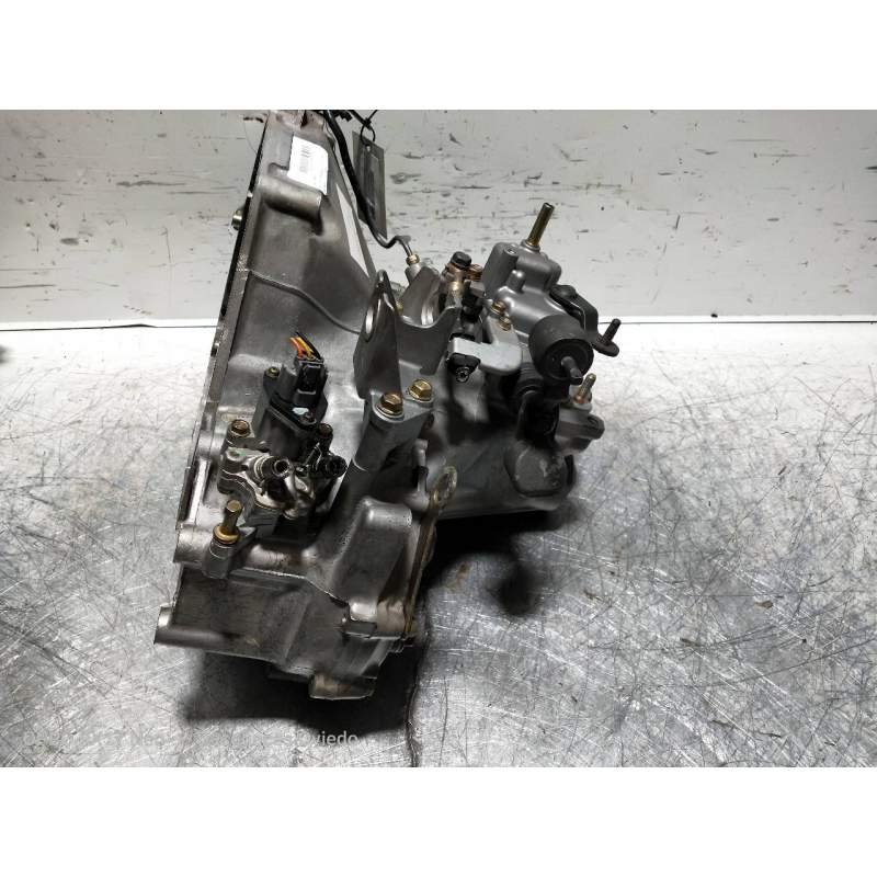Recambio de caja cambios para mg serie 600 (rh) 2.3 cat referencia OEM IAM N2D4 2004211 