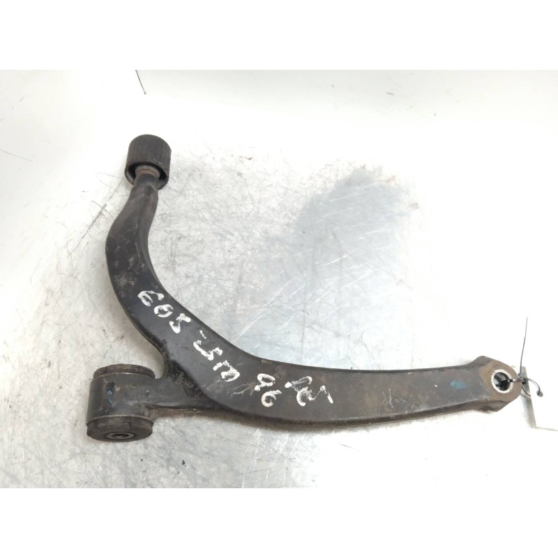 Recambio de brazo suspension inferior delantero derecho para peugeot 605 2.5 turbodiesel cat referencia OEM IAM   