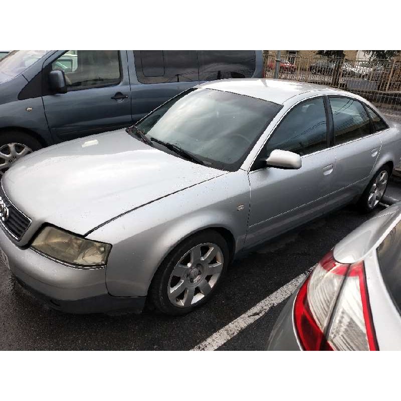 audi a6 berlina (4b2) del año 2001