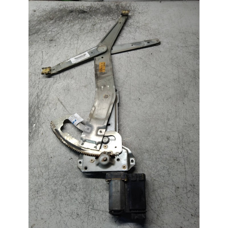 Recambio de elevalunas delantero derecho para peugeot 406 coupe (s1/s2) 2.2 chess referencia OEM IAM 0130821693  