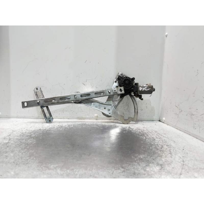 Recambio de elevalunas delantero izquierdo para mercedes-benz slk (r170) 200 (170.435) referencia OEM IAM 0130821671  2P