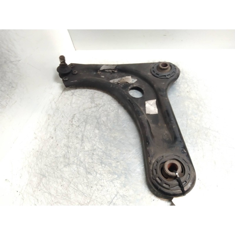 Recambio de brazo suspension inferior delantero izquierdo para peugeot 1007 1.4 referencia OEM IAM   