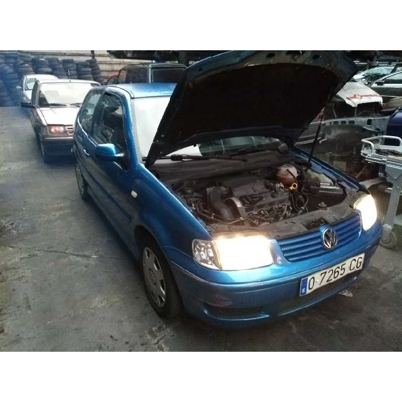 volkswagen polo berlina (6n2) del año 2000