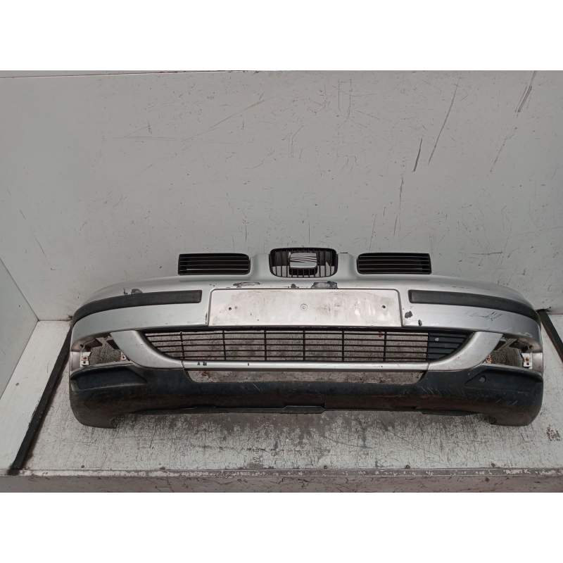 Recambio de paragolpes delantero para seat leon (1m1) 1.9 tdi referencia OEM IAM  OJO VER FOTOS 1999
