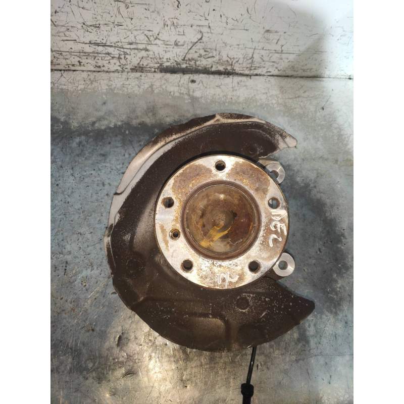 Recambio de mangueta delantera izquierda para bmw serie 1 berlina (e81/e87) 116d referencia OEM IAM 3121676444303  