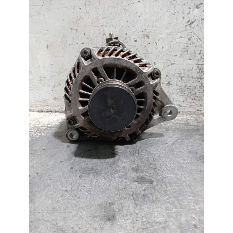Recambio de alternador para subaru legacy familiar/outback b13 (bp) referencia OEM IAM 23700AA590 A3TG4381 