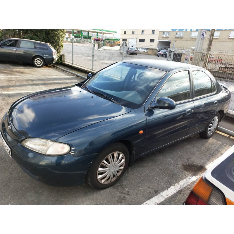 hyundai lantra berlina (rd) del año 1997