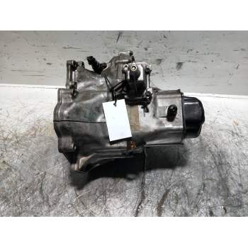 CAJA CAMBIOS 7B28J04 