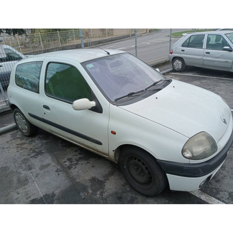 renault clio ii fase i (b/cbo) del año 2000