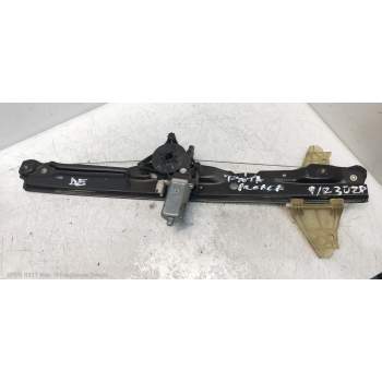 ELEVALUNAS DELANTERO DERECHO 9809328880 